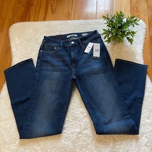 New with tags Women’s Mavi jeans